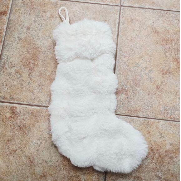 Tahari Luxury Plush Faux Fur Christmas Holiday Stocking L 21" NWOT - Picture 2 of 3